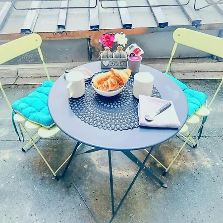 T1 Centre - Ideal Couple & Amis - Confort - Wifi - Calme - Climatisation - Coin Terrasse